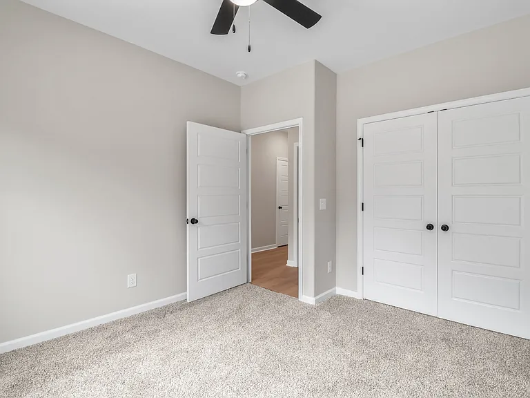 409 Cook Dr #B — Photo 24