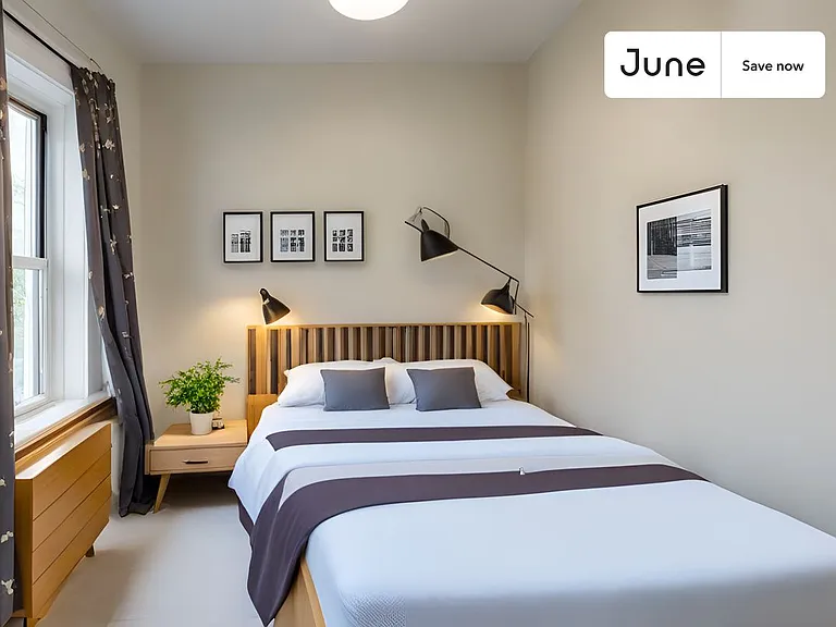 13 Charlotte St — Photo 14