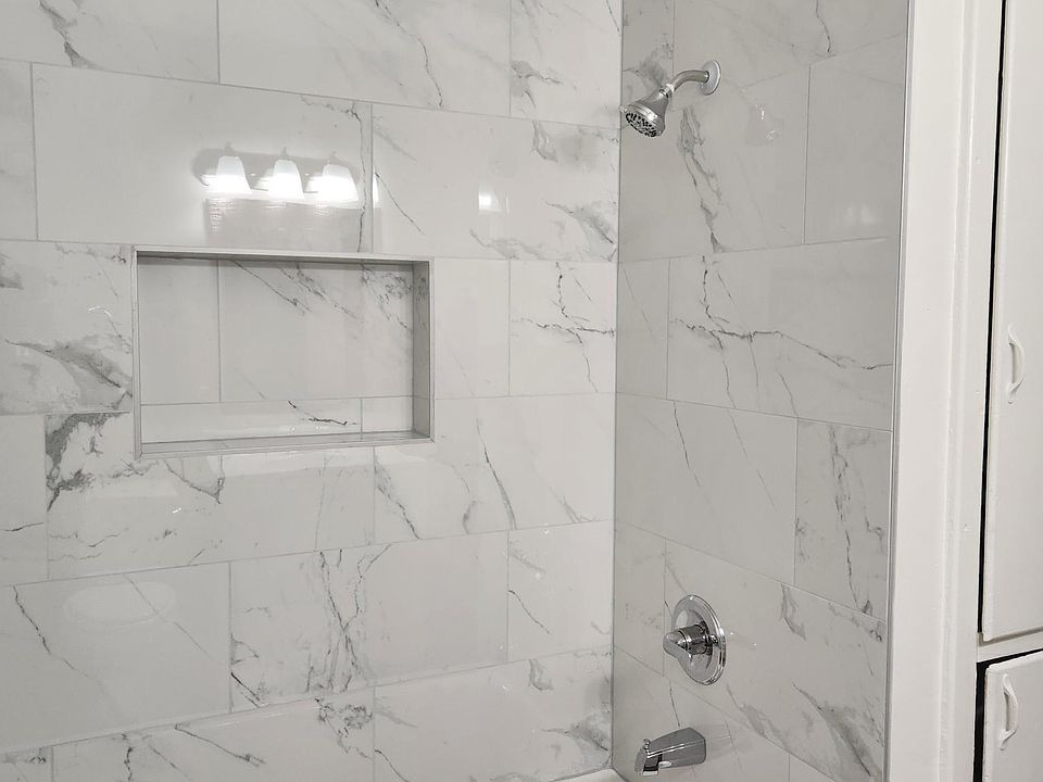 Bathtub