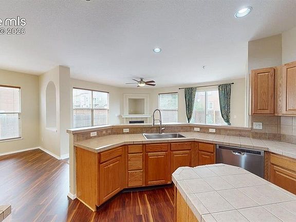 4th image of 10356 Ross Lake Dr