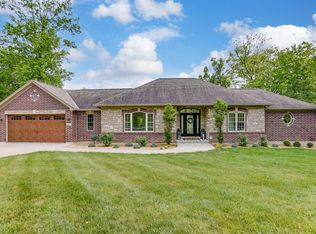 183 Saint Annes Dr, North Bend, OH 45052