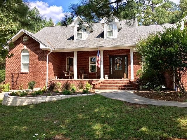 1st image of 7 Bridgewood Ln