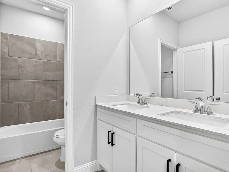 916 Lido Ln — Photo 14