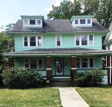 1st image of 1872 Nela Ave
