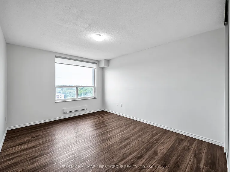 145 Liberty St S #703 — Photo 18