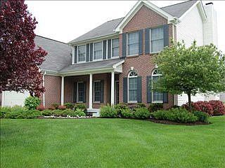 2nd image of 15070 Windsor Ln