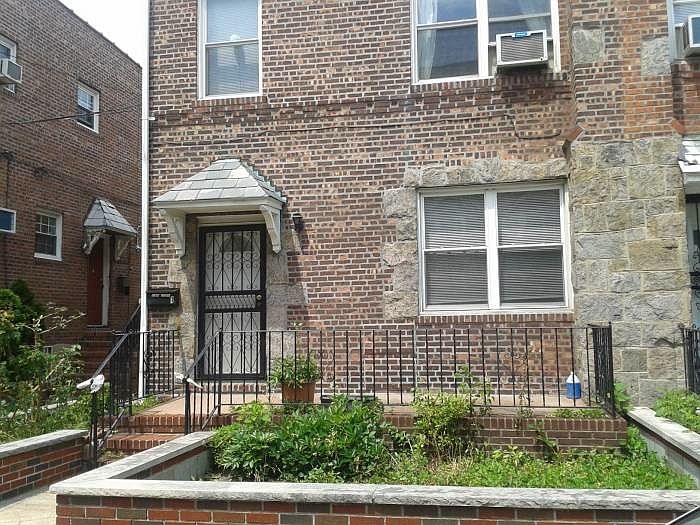 1st image of 6749 Clyde St #1