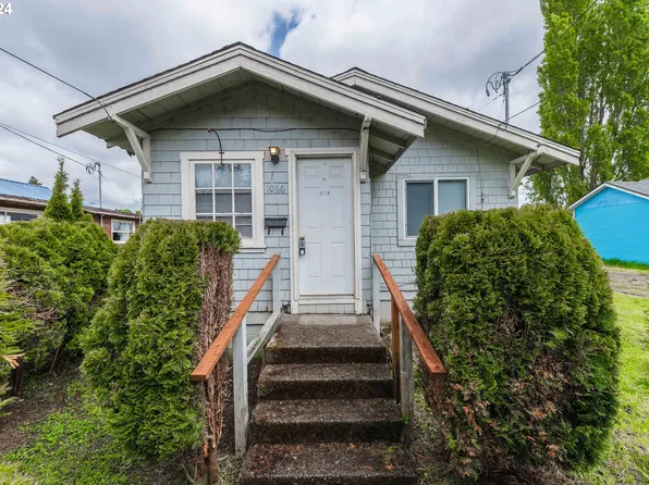 1066 S 8th St, Coos Bay, OR 97420