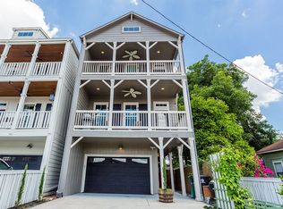 928 Dunbar St #B, Houston, TX 77009
