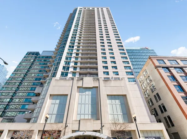 125 S Jefferson St Unit 3002, Chicago, IL 60661
