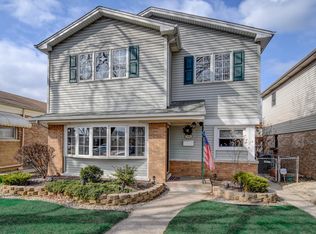 5846 S Nagle Ave, Chicago, IL 60638