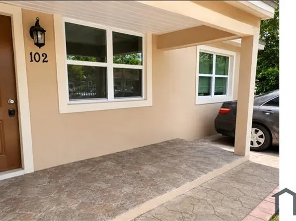 102 NW 64th St, Miami, FL 33150