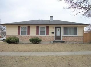 1215 Fenton St, Aurora, IL 60505