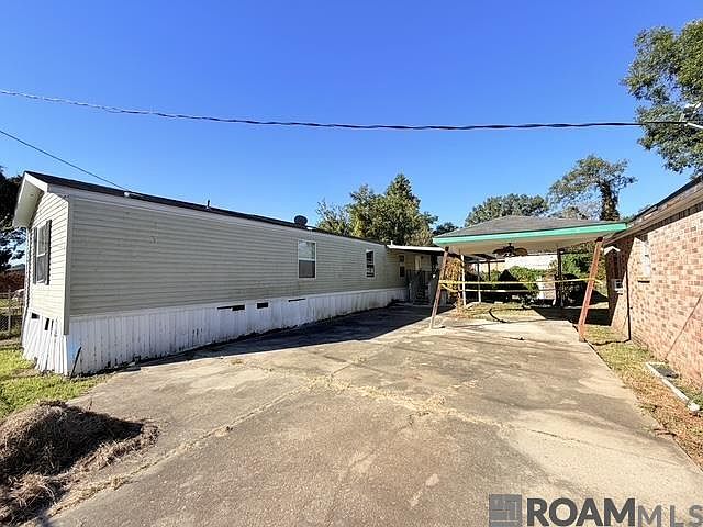 1st image of 901 S George Ave