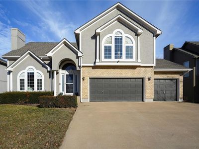 25700 E 31st Ter S, Blue Springs, MO, 64015
