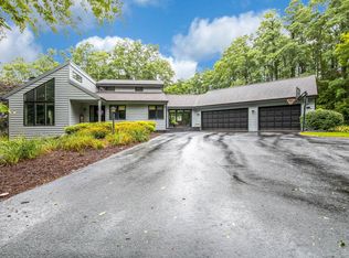 8146 Renee Dr, South Beloit, IL 61080