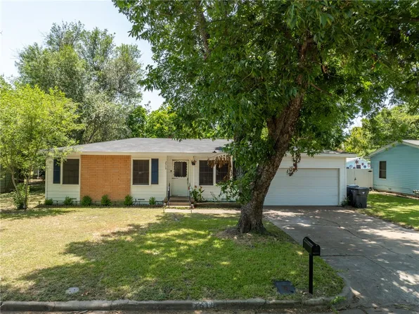 2519 S 24th St, Waco, TX 76706