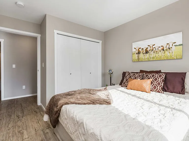 1640 Sycamore Dr — Photo 10