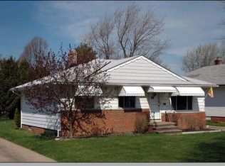 3480 Glenbar Dr, Fairview Park, OH
