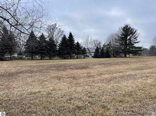 E River Run Dr, Mount Pleasant, MI 48858