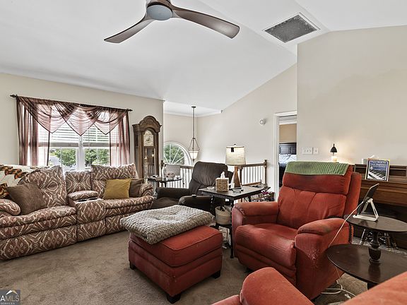 4th image of 4753 Julian Way