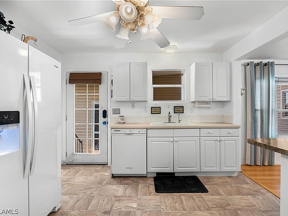 5th image of 56 Snead Dr
