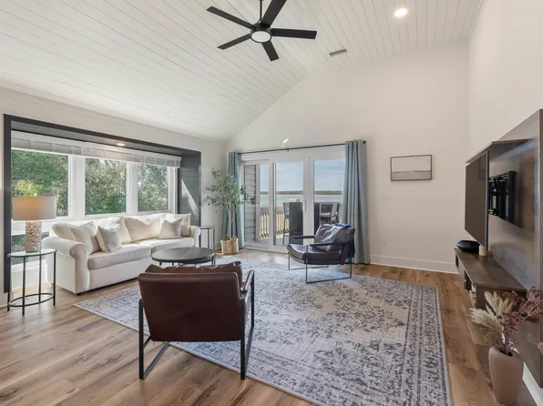 1338 Pelican Watch Villas, Johns Island, SC 29455