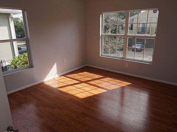 2nd image of 1523 Broken Oak Dr