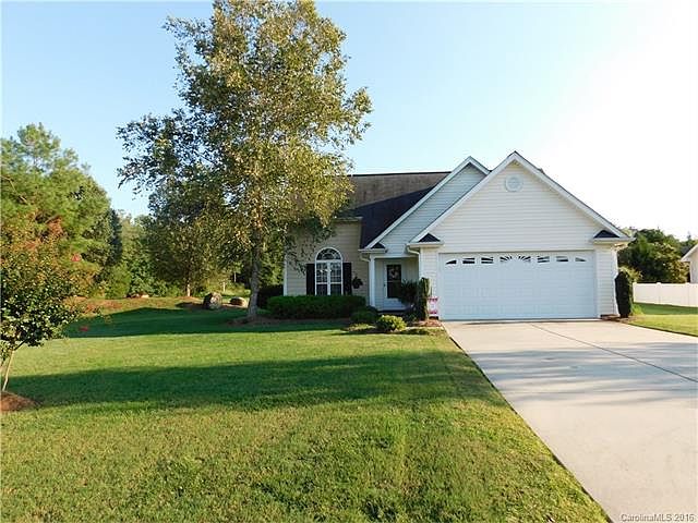 1st image of 2601 Parkwest Dr