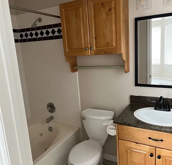 1179 N 380 E — Photo 2