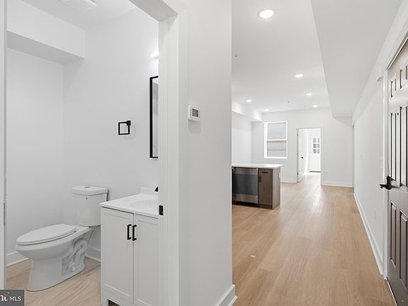 4th image of 2253 N 12th St #2