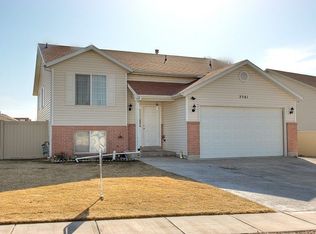 2561 W 4050 S, Roy, UT 84067