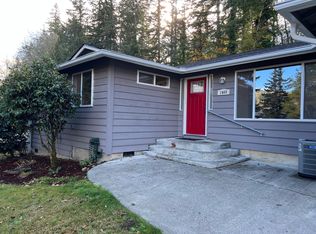 1469 Greenville Dr, Bellingham, WA 98226