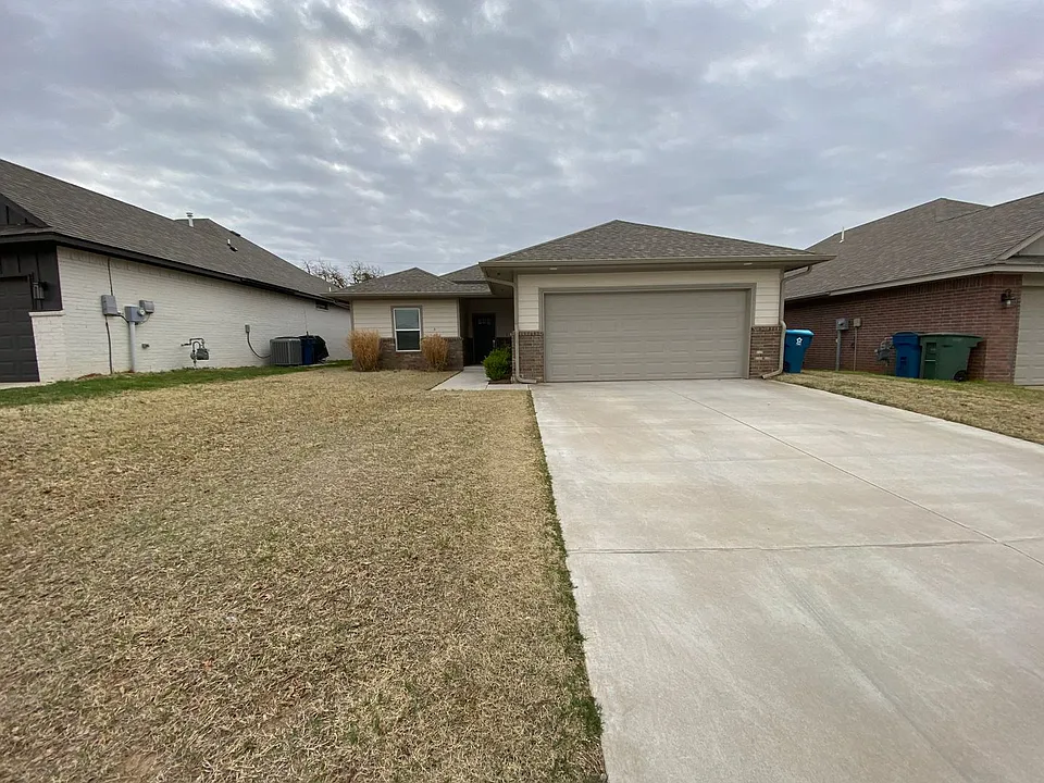 504 Martina Ln