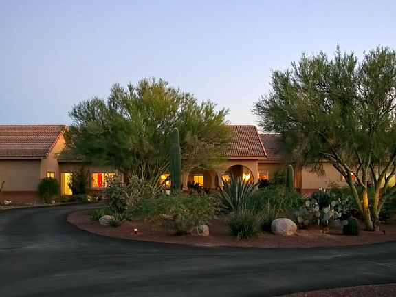 3rd image of 2515 W Limewood Dr