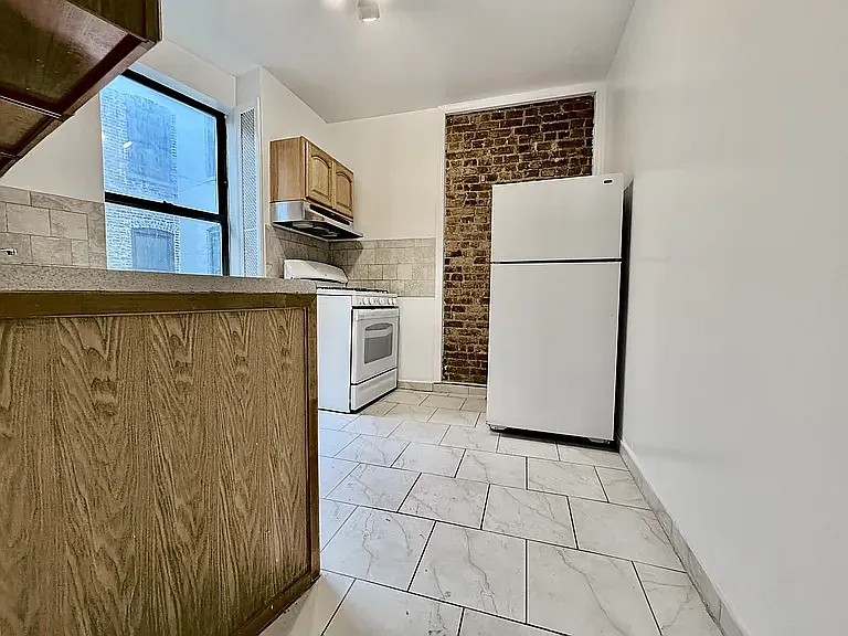 112 Haven Ave #48 — Photo 5