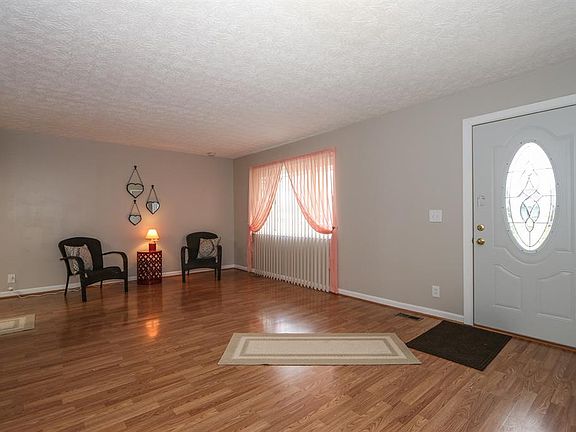 2nd image of 1215 Wendall Ave