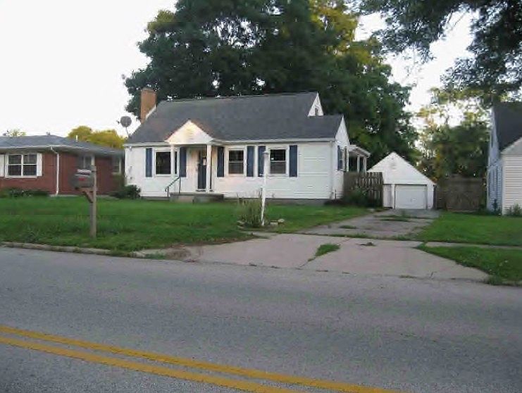 2nd image of 1286 S Detroit St