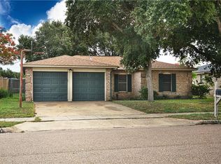 2126 Meadowpass Dr, Corpus Christi, TX 78414