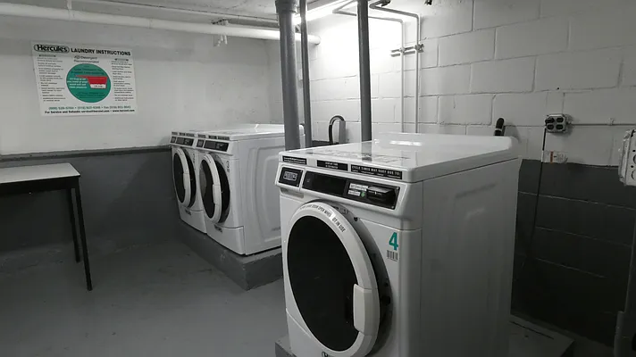 Rented by Karten Real Estate Services LLC | media 16