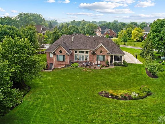 5th image of 1234 Waters Edge Dr