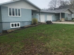 217 E Lucas St, Algona, IA 50511