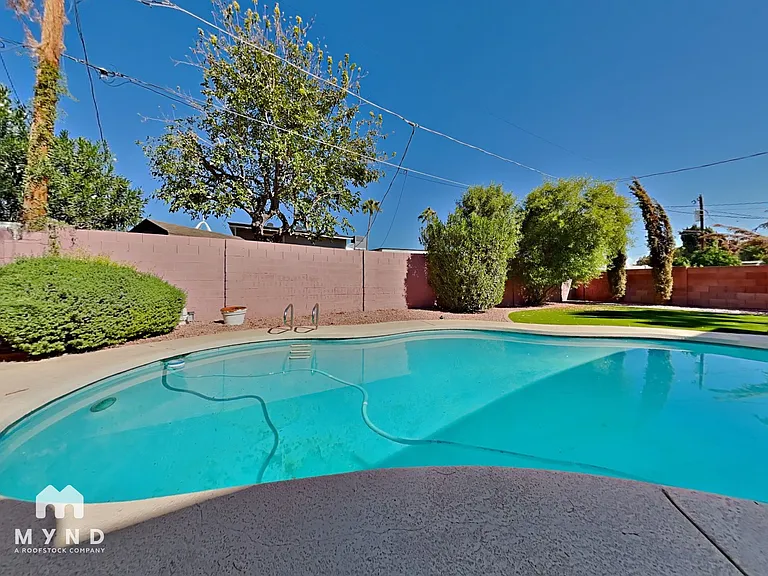 8426 E Keim Dr — Photo 20