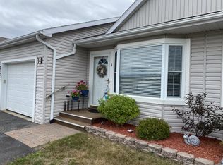 28 Pine St UNIT 4, Fort Kent, ME 04743