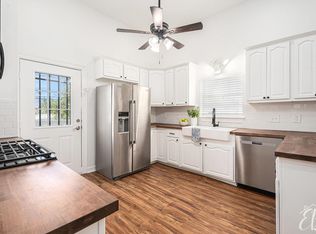 3515 Winnie St, Galveston, TX 77550