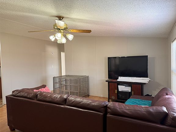 3rd image of 167 Blue Sky Ln