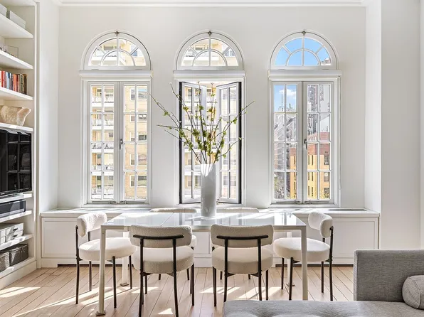 45 E 9th St APT 69, Manhattan, NY 10003