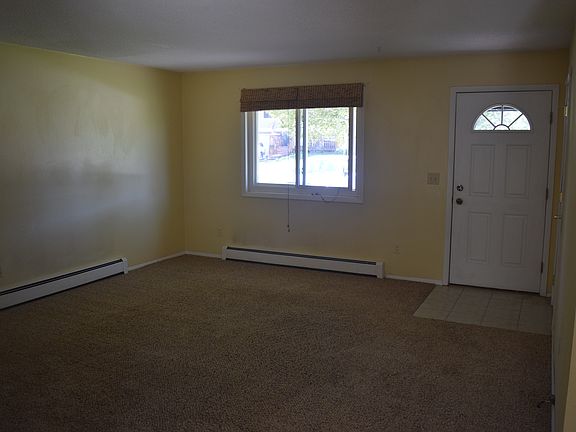 5th image of 643 Aspenwood Ln