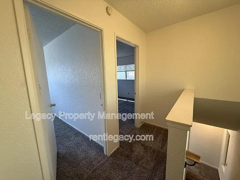 8304 Holly Jill Way — Photo 8