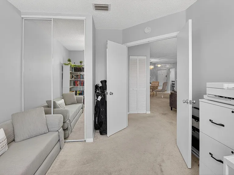 5155 Europa Dr #M — Photo 23